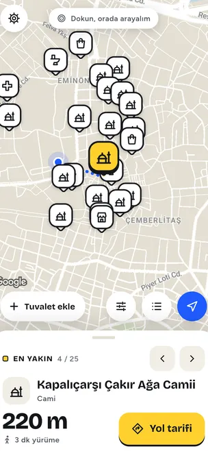 The app’s home screen: nearby toilets on the map and a card for the closest one